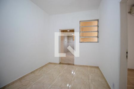 Sala 1 de apartamento para alugar com 3 quartos, 100m² em Bonsucesso, Rio de Janeiro