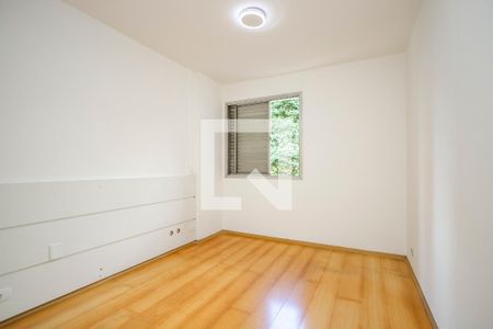 Suíte de apartamento à venda com 2 quartos, 74m² em Campo Belo, São Paulo