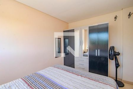 Quarto 2 de apartamento para alugar com 2 quartos, 47m² em Morro Santana, Porto Alegre