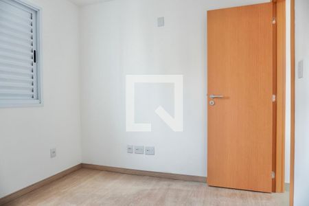 Quarto 1 de apartamento para alugar com 2 quartos, 130m² em Santo Antônio, Belo Horizonte