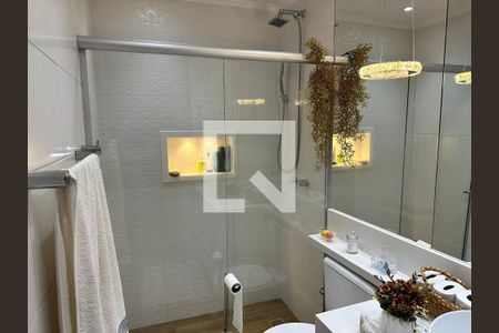 Banheiro de apartamento para alugar com 3 quartos, 94m² em Centro, Nova Iguaçu