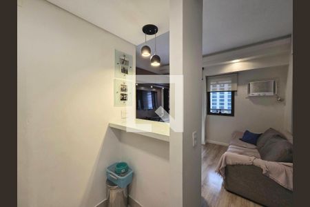 Cozinha de kitnet/studio para alugar com 1 quarto, 37m² em Indianópolis, São Paulo