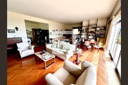 Casa à venda com 3 quartos, 300m² em Jardim Botânico, Rio de Janeiro