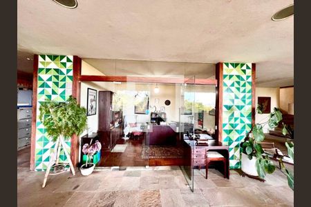 Casa à venda com 3 quartos, 300m² em Jardim Botânico, Rio de Janeiro