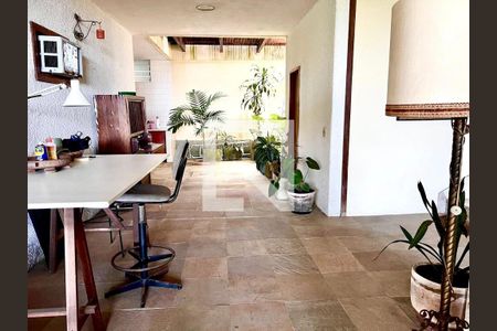 Casa à venda com 3 quartos, 300m² em Jardim Botânico, Rio de Janeiro