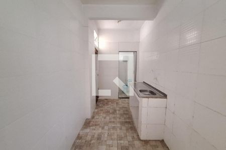 Cozinha de apartamento para alugar com 1 quarto, 45m² em Vila Paula, Duque de Caxias
