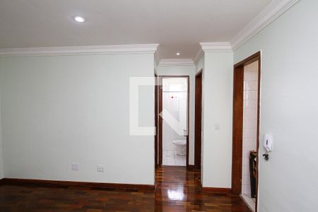 Sala de apartamento à venda com 2 quartos, 65m² em João Pinheiro, Belo Horizonte