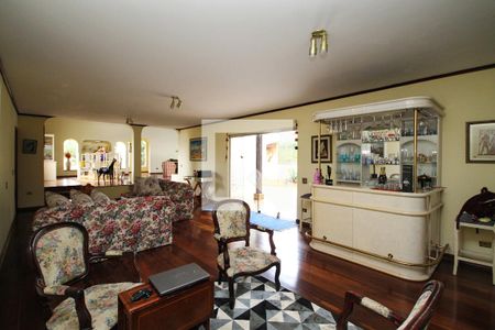 Sala Estar de casa de condomínio para alugar com 7 quartos, 1500m² em Jardim da Gloria, Cotia