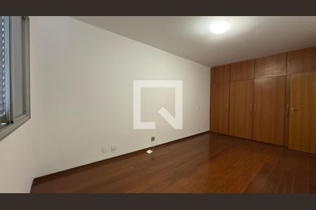 Apartamento à venda com 4 quartos, 240m² em Luxemburgo, Belo Horizonte