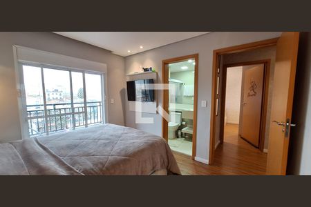 Suíte master de apartamento à venda com 3 quartos, 96m² em Vila Scarpelli, Santo André
