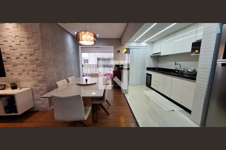 Detalhe Sala de apartamento à venda com 3 quartos, 96m² em Vila Scarpelli, Santo André