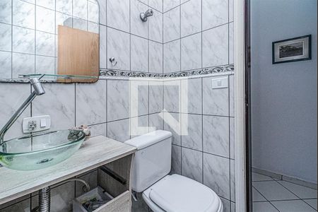 banheiro social_3 de casa à venda com 3 quartos, 400m² em Vila Moinho Velho, São Paulo