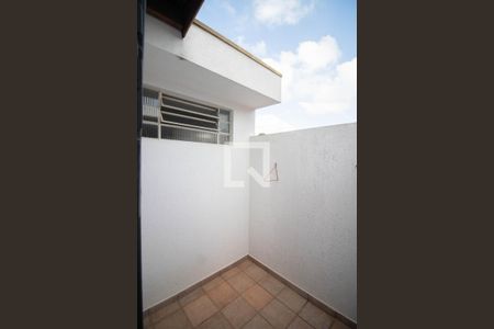JARDIM DE INVERNO de casa para alugar com 3 quartos, 154m² em Jardim Picolo, São Paulo