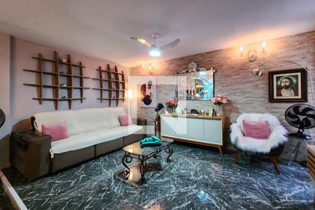 Sala de casa de condomínio à venda com 7 quartos, 400m² em Vila Isabel, Rio de Janeiro