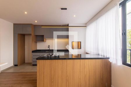 Sala/Cozinha de apartamento para alugar com 2 quartos, 56m² em Bacacheri, Curitiba