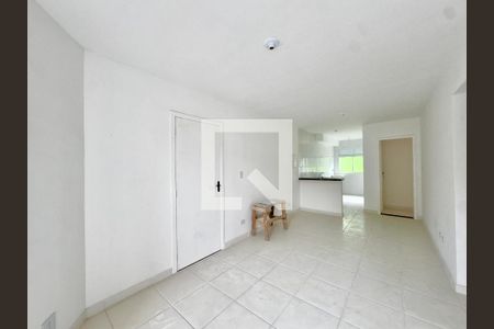 Sala de apartamento para alugar com 3 quartos, 66m² em Jardim Jacy, Guarulhos