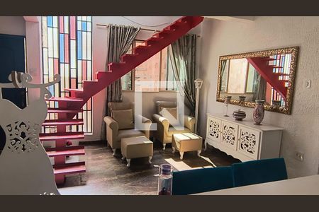 Sala de casa à venda com 3 quartos, 150m² em Parque Terra Nova II, São Bernardo do Campo