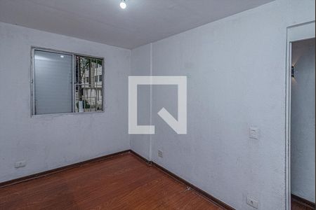 quarto 1_2 de apartamento para alugar com 2 quartos, 52m² em Jardim Celeste, São Paulo