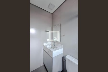 Banheiro de kitnet/studio para alugar com 1 quarto, 25m² em Vila Mariana, São Paulo