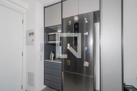 Cozinha de kitnet/studio para alugar com 1 quarto, 27m² em Vila Nova Conceição, São Paulo