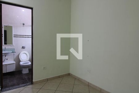 Suite de casa para alugar com 3 quartos, 90m² em Vila Uniao (zona Leste), São Paulo