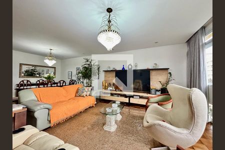 Sala de apartamento à venda com 3 quartos, 152m² em Paraíso, São Paulo