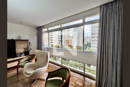 Sala de apartamento à venda com 3 quartos, 152m² em Paraíso, São Paulo