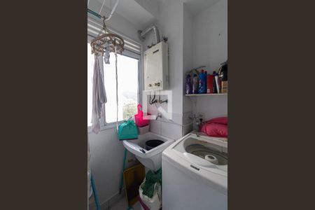 Sala/Cozinha/Área de Serviço  de apartamento para alugar com 2 quartos, 50m² em Colônia (zona Leste), São Paulo