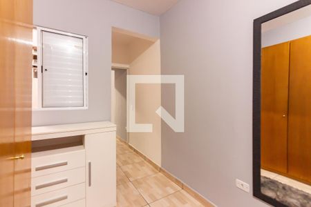 Quarto de casa para alugar com 1 quarto, 34m² em Iapi, Osasco