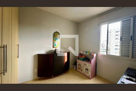 Quarto  de apartamento à venda com 3 quartos, 100m² em Alto Barroca, Belo Horizonte