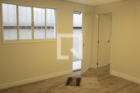 Sala  de casa para alugar com 2 quartos, 100m² em Parque Continental I, Guarulhos