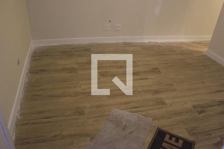 Sala  de casa para alugar com 2 quartos, 100m² em Parque Continental I, Guarulhos