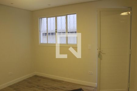 Sala  de casa para alugar com 2 quartos, 100m² em Parque Continental I, Guarulhos