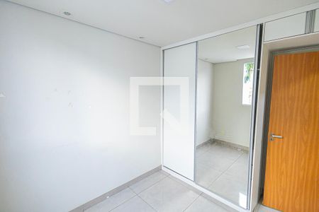 Quarto 2 de apartamento para alugar com 2 quartos, 48m² em Bandeirantes (pampulha), Belo Horizonte
