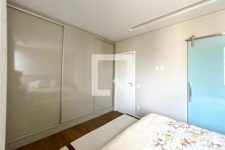 Suite 1 de apartamento para alugar com 3 quartos, 115m² em Carmo, Belo Horizonte