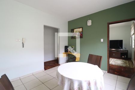 Sala de Jantar de casa para alugar com 3 quartos, 300m² em Brasil, Uberlândia