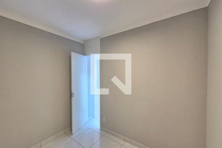 Quarto 2  de apartamento para alugar com 2 quartos, 44m² em Vila Marieta, Campinas
