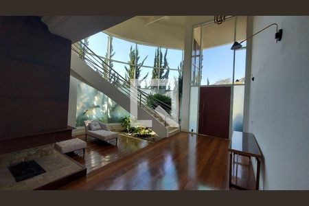 Casa à venda com 4 quartos, 660m² em Colinas da Anhanguera, Santana de Parnaíba