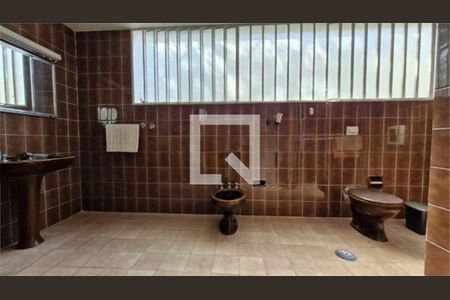 Casa à venda com 3 quartos, 317m² em Campo Belo, São Paulo