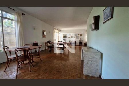 Casa à venda com 3 quartos, 317m² em Campo Belo, São Paulo