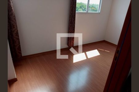 Quarto de apartamento à venda com 1 quarto, 48m² em Cabral, Contagem