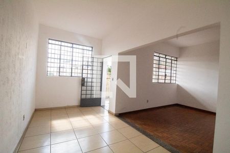 Sala 01  de apartamento para alugar com 3 quartos, 150m² em Alto Barroca, Belo Horizonte