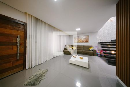 Sala de casa à venda com 3 quartos, 250m² em Cangaiba, São Paulo