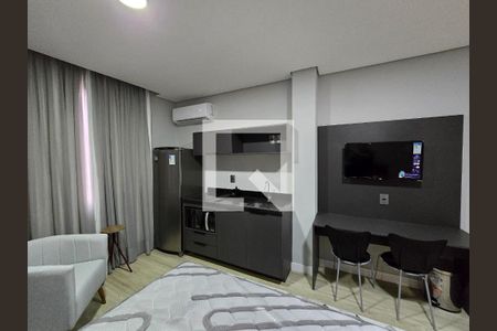 Sala/Quarto/Cozinha de apartamento à venda com 1 quarto, 35m² em Centro Histórico, Porto Alegre