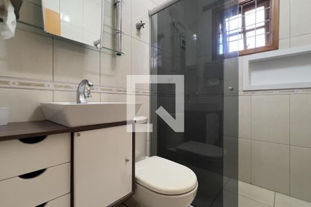 Banheiro 1 de casa à venda com 3 quartos, 275m² em Jardim Santa Mena, Guarulhos