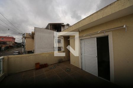 Casa para alugar com 2 quartos, 100m² em Jardim Iva, São Paulo