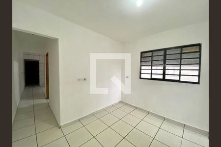 Sala de casa para alugar com 3 quartos, 70m² em Cidade Serodio, Guarulhos