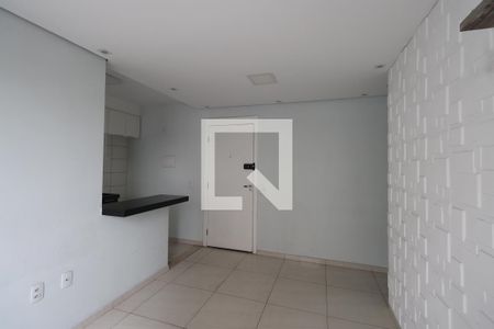 Sala de apartamento para alugar com 2 quartos, 48m² em Penha de França, São Paulo