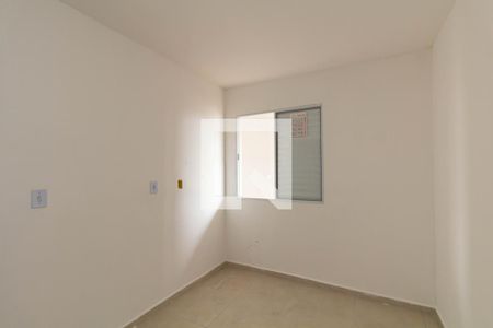 Quarto 2 de apartamento para alugar com 2 quartos, 39m² em Vila Minerva, São Paulo