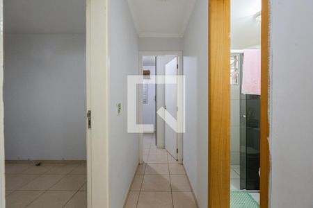 Corredor de apartamento para alugar com 2 quartos, 54m² em Parque Munhoz, São Paulo